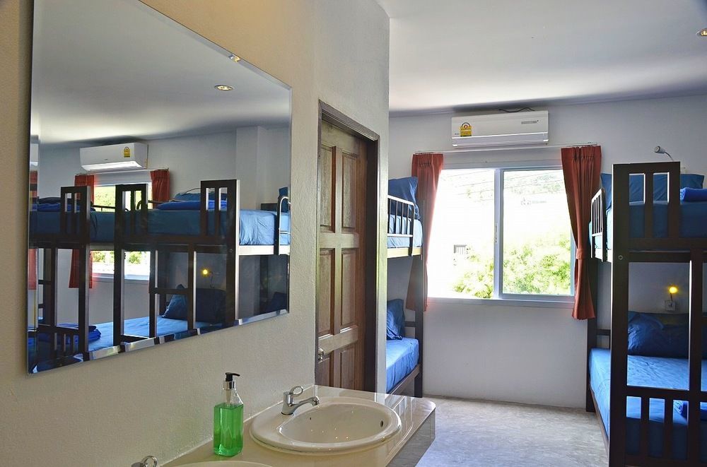 Ck Hostel Тау Экстерьер фото
